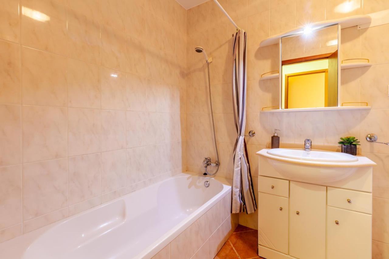 شقة Casa Faria Da Costa إسبونسيندي المظهر الخارجي الصورة